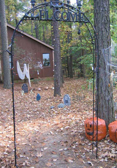 decor_frontyard_arch