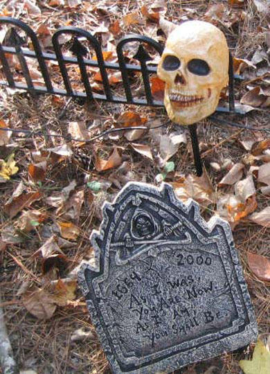 decor_frontyard_skull
