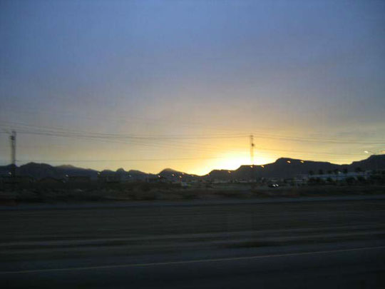 mountains_blur_sunset_2