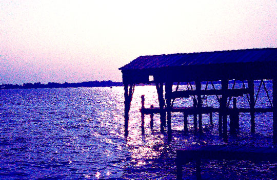 sunset_pier_purple