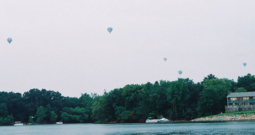 lakedays_balloons
