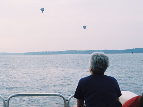 lakedays_balloons_marsh