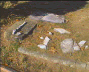 Broken
Grave