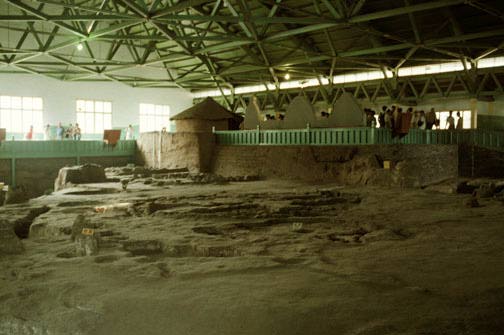 Chinese art, Archaeology, Archaeological sites