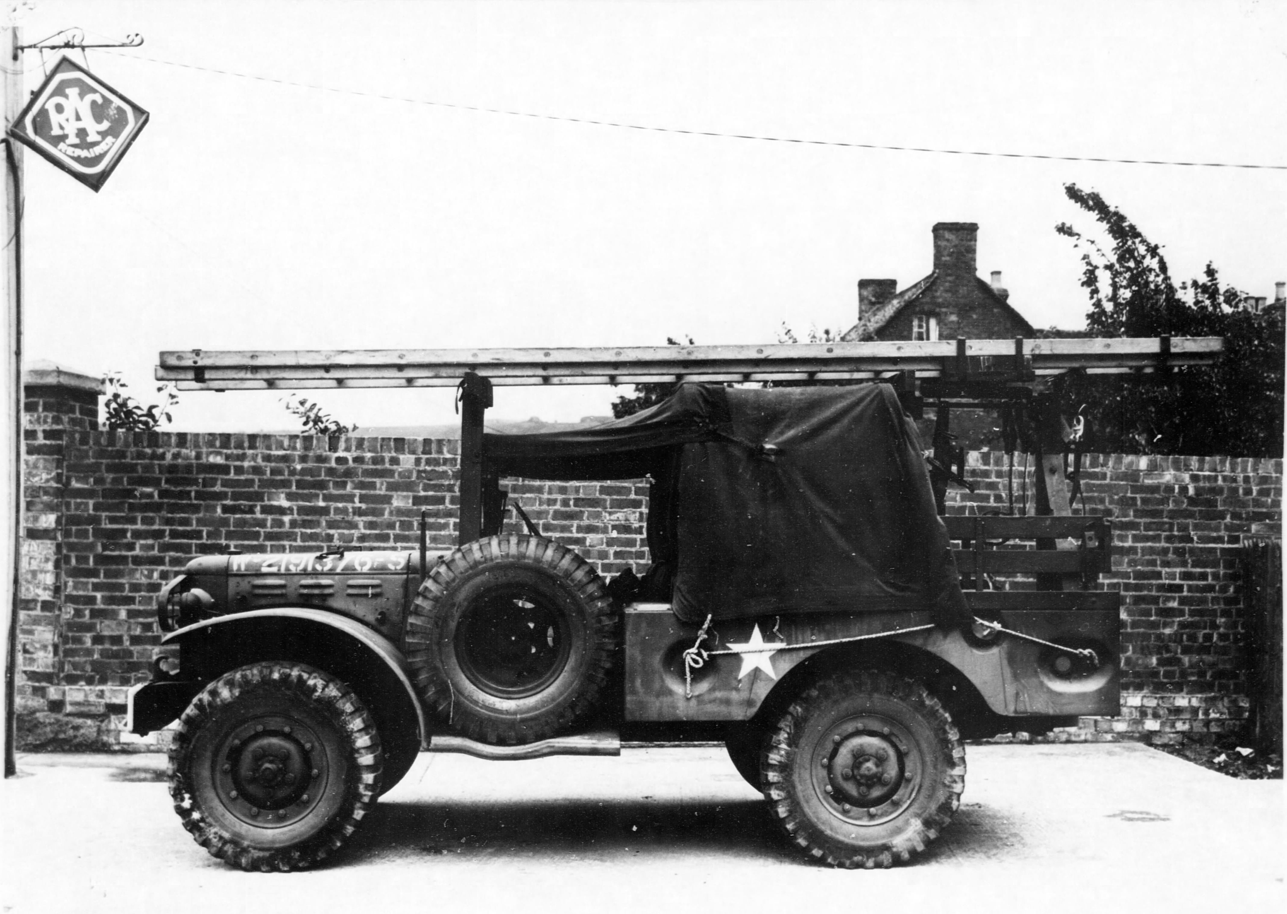 Dodge WC-52