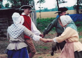 Dance Step: circle left, circle right