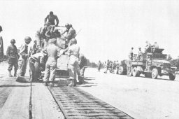 Image: AIRFIELD CONSTRUCTION: HESSIAN MAT