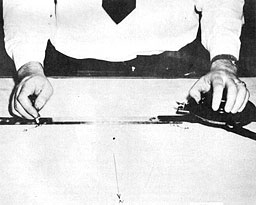 Figure 14. Parallel mmotion protractor in use
