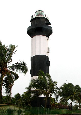 Ponnani Light