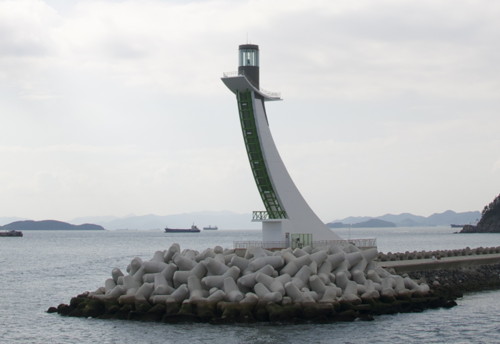 Gadeokdo West Breakwater Light