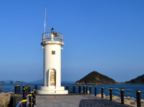 Maekjeonpo Outer Breakwater Light