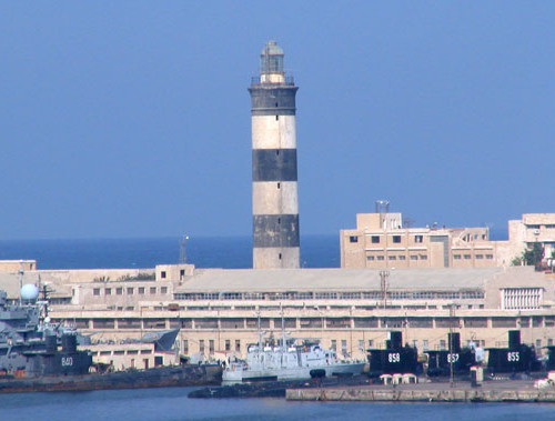 Ra's el-Tin Light