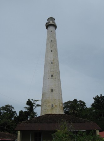 Pulau Bojo Light