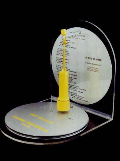 livreob1.JPG (19895 octets)