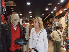 Someone making eyes at Shelia