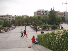 People in the Jardin