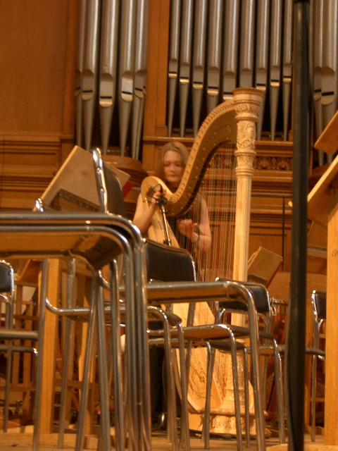 Harpist tuning before Khachaturyan concert