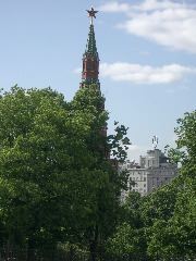 Mercedes-Benz meets the Kremlin