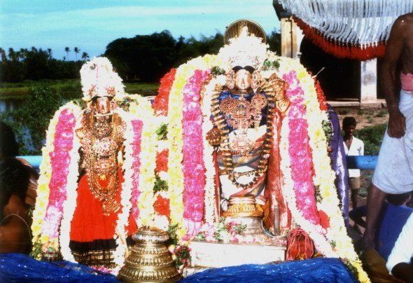 PerumAL/ThAyAr PuRappaadu