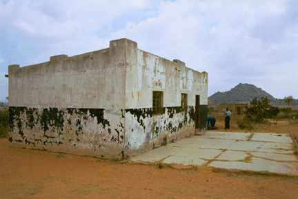 This building was once a nursery but is now being used to house the Carrie Community Library.