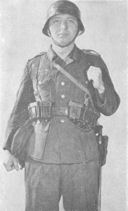Figure 23.--Field equipment of the German infantry soldier (front view)