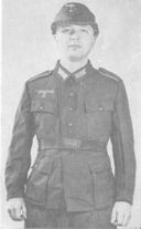 Figure 3.--Believed to be the M1944 Field Uniform coat