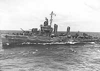 Photo # 80-G-12264:  USS Farenholt in the south Pacific, August 1942
