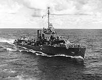 Photo # 80-G-321647:  USS Hull underway at sea, May 1944