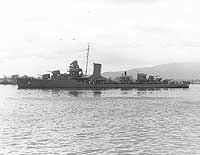 Photo # 80-G-64754:  USS Patterson in Pearl Harbor, May 1942
