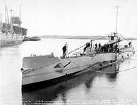 Photo # NH 46339:  USS S-22 at the Portsmouth Navy Yard, 21 November 1929