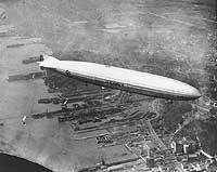 Photo # NH 51492: USS Shenandoah flying in the vicinity of New York City, circa 1923