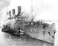 Photo # NH 69056:  USS Leviathan in the North River, New York City, with 8,000 troops on board, 16 December 1918