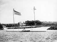Photo # NH 96642:  Yacht Sultana at anchor, prior to World War I
