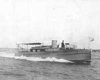 Photo #  NH 98410:  Motor boat Rivalen underway, circa 1916-1917