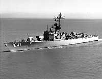 NH 99938:  USS Bradley underway, circa mid-1965