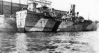 Photo # NH 100583:  USS Blue Ridge with her bow removed for passage out of the Great Lakes, 1918