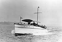 Photo #  NH 102145:  Motor boat Qui Vive underway, prior to World War I.