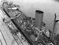 Photo # 19-N-30484:  USS Hull at the Mare Island Navy Yard, 29 May 1942