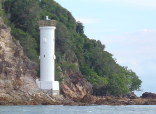 Pulau Setindan Light