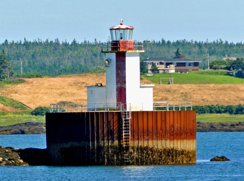 Bunker Island Light